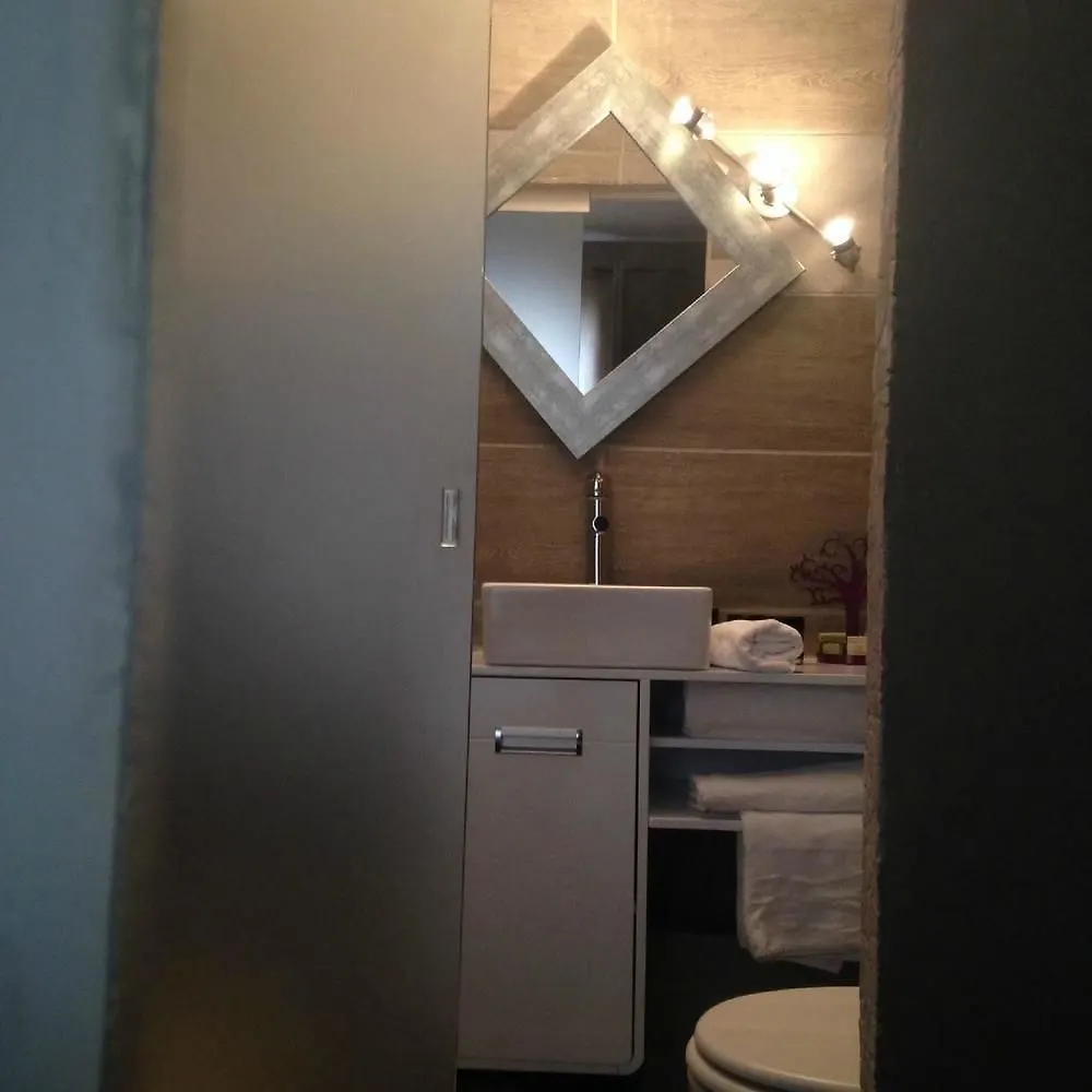 למאסטר Logis Hotel Restaurant L'Escapade 2*,